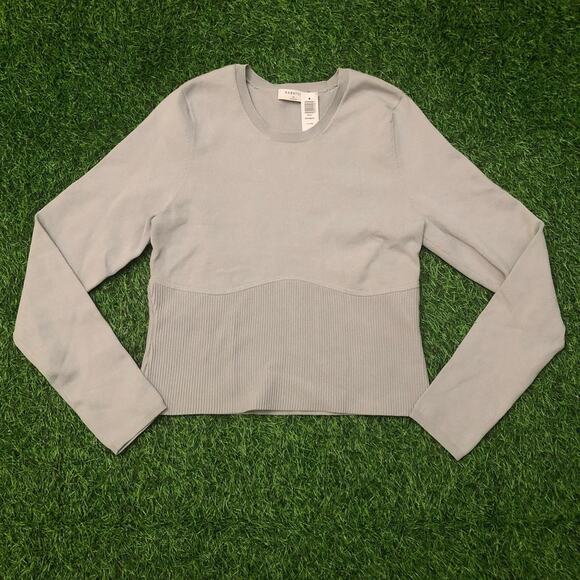 Babaton Tops - NWT Women’s Chrome Grey Babaton Aritzia Textured Sweater